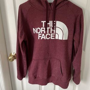 Maroon North face Sweatshirt, size small